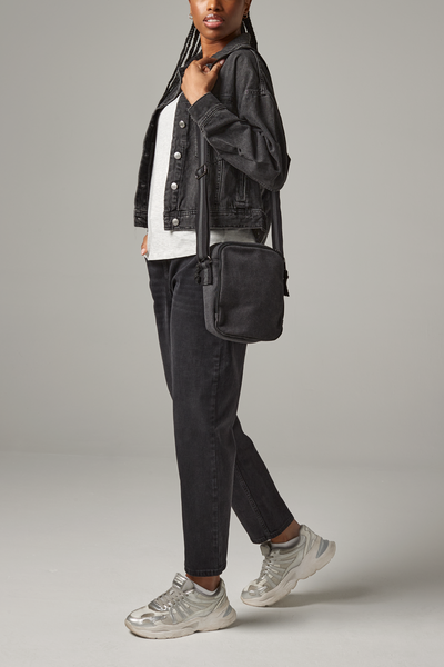 Quadra Vintage Canvas Mini Reporter | 3.5 Litre Capacity | Crossbody Bag | Sand or Black | One Size